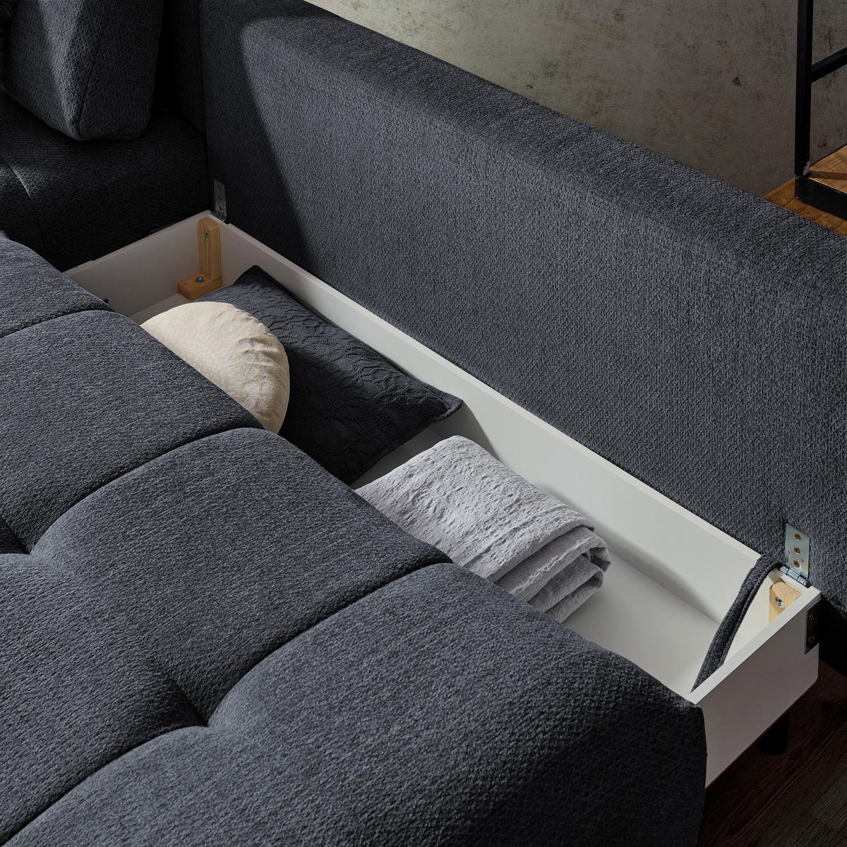ECKSOFA in Chenille Dunkelblau  - Schwarz/Dunkelblau, Modern, Textil/Metall (182/290cm) - Hom`in