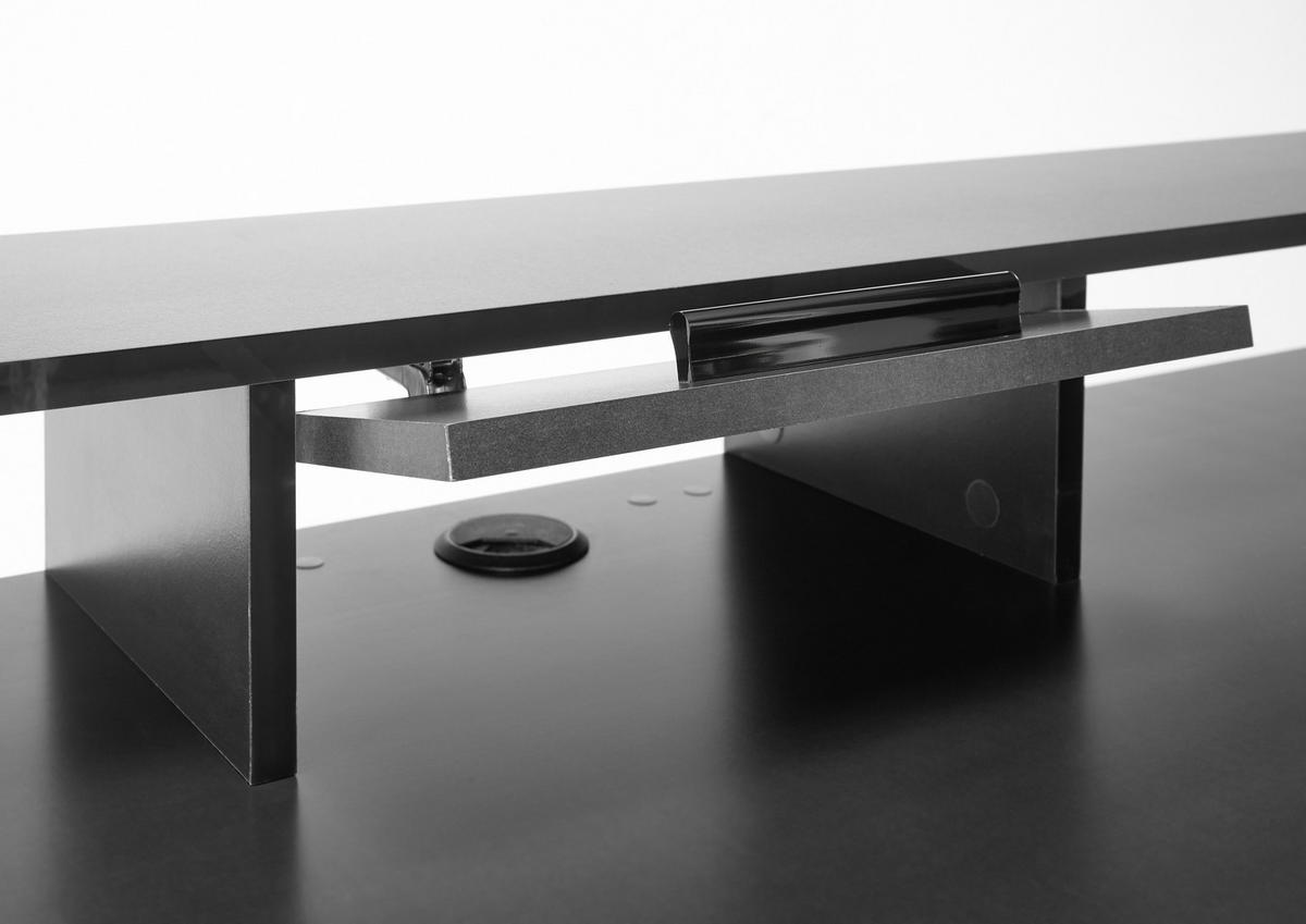 GAMINGTISCH 160/70/92 cm  in Schwarz  - Schwarz, LIFESTYLE, Holzwerkstoff/Kunststoff (160/70/92cm) - Livetastic