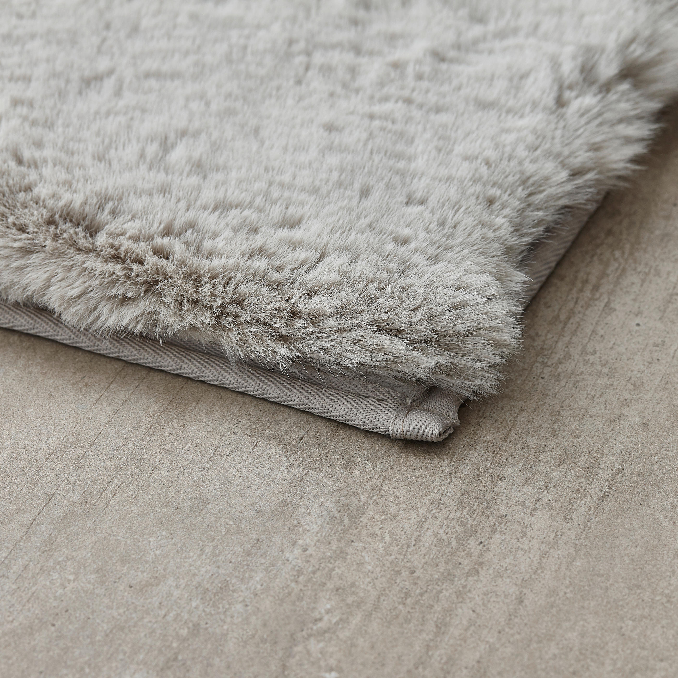KOUPELNOVÁ PŘEDLOŽKA, 60/60 cm - barvy stříbra, Design, textil/plast (60/60cm) - Esposa