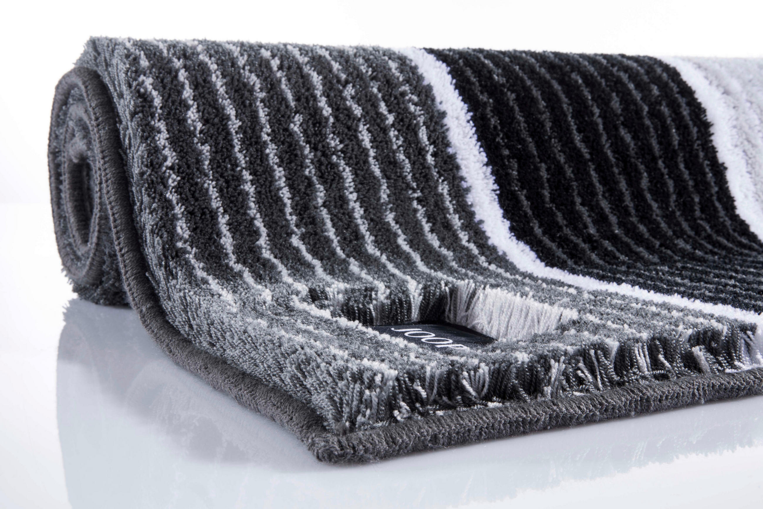 BADTEPPICH Lines Anthrazit 50/60 cm  - Anthrazit, Basics, Textil (50/60cm) - Joop!