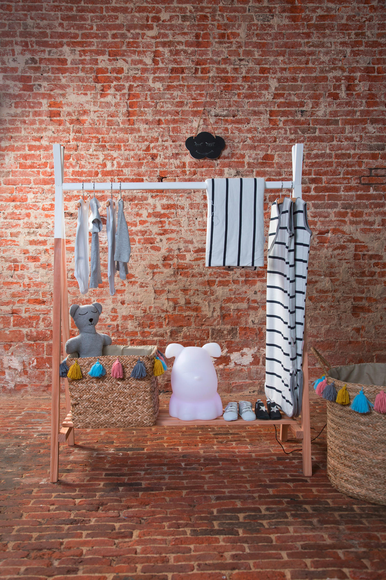 KINDERGARDEROBE in 137/107/48 cm   - Wengefarben/Naturfarben, Basics, Holz (137/107/48cm) - Childhome