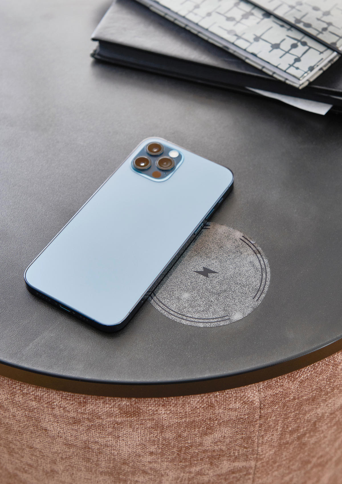 NACHTSCHRANK 48/50/48 cm  - Rotbraun/Schwarz, Design, Holzwerkstoff/Kunststoff (48/50/48cm) - Hukla