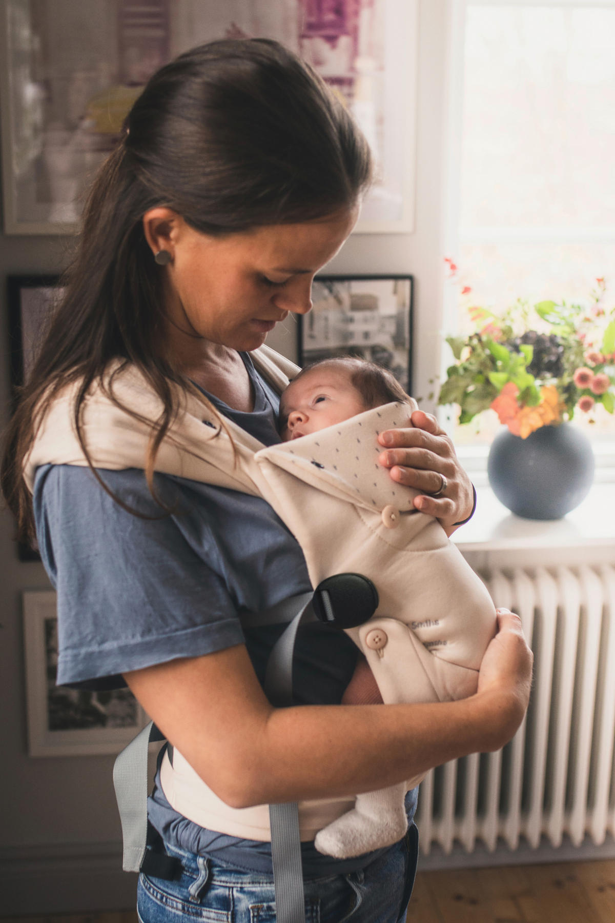 KENGURU  NEWBORN HAVEN  antracit  - antracit, Basics, tekstil (0,8kg) - Besafe