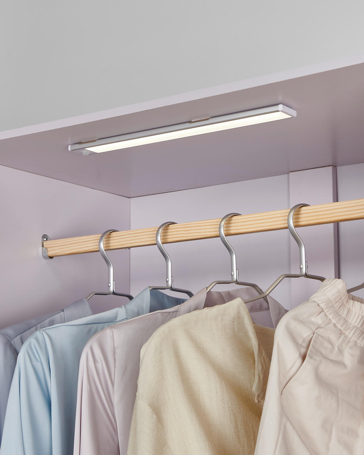 PODSVĚTLENÍ, 37/4/9 cm - bílá/černá, Basics, kov/plast (37/4/9cm) - Eglo