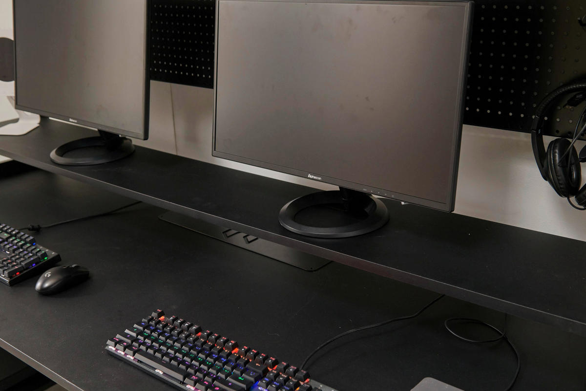 SCHREIBTISCH 120/70/148 cm  in Schwarz  - Schwarz, Design, Holzwerkstoff/Metall (120/70/148cm) - Livetastic