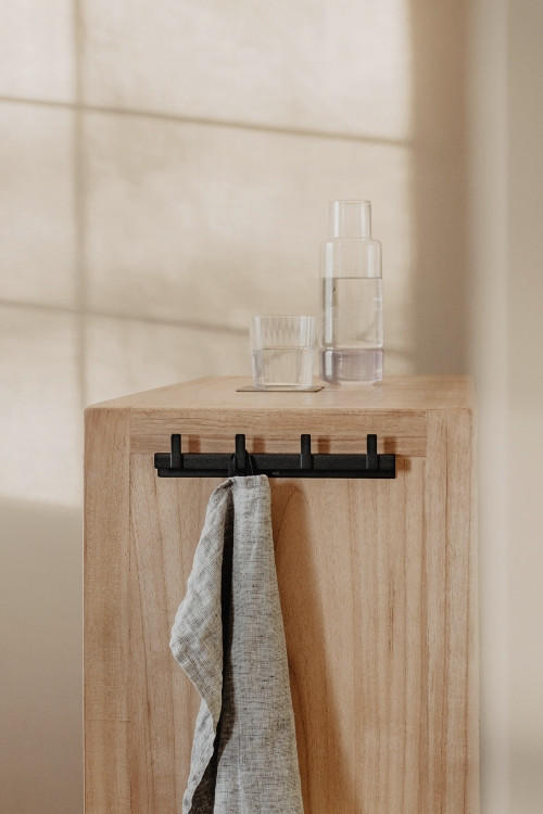 HAKENLEISTE  in Schwarz  - Schwarz, Basics, Metall (24,0/4,5/1,9cm) - Zack