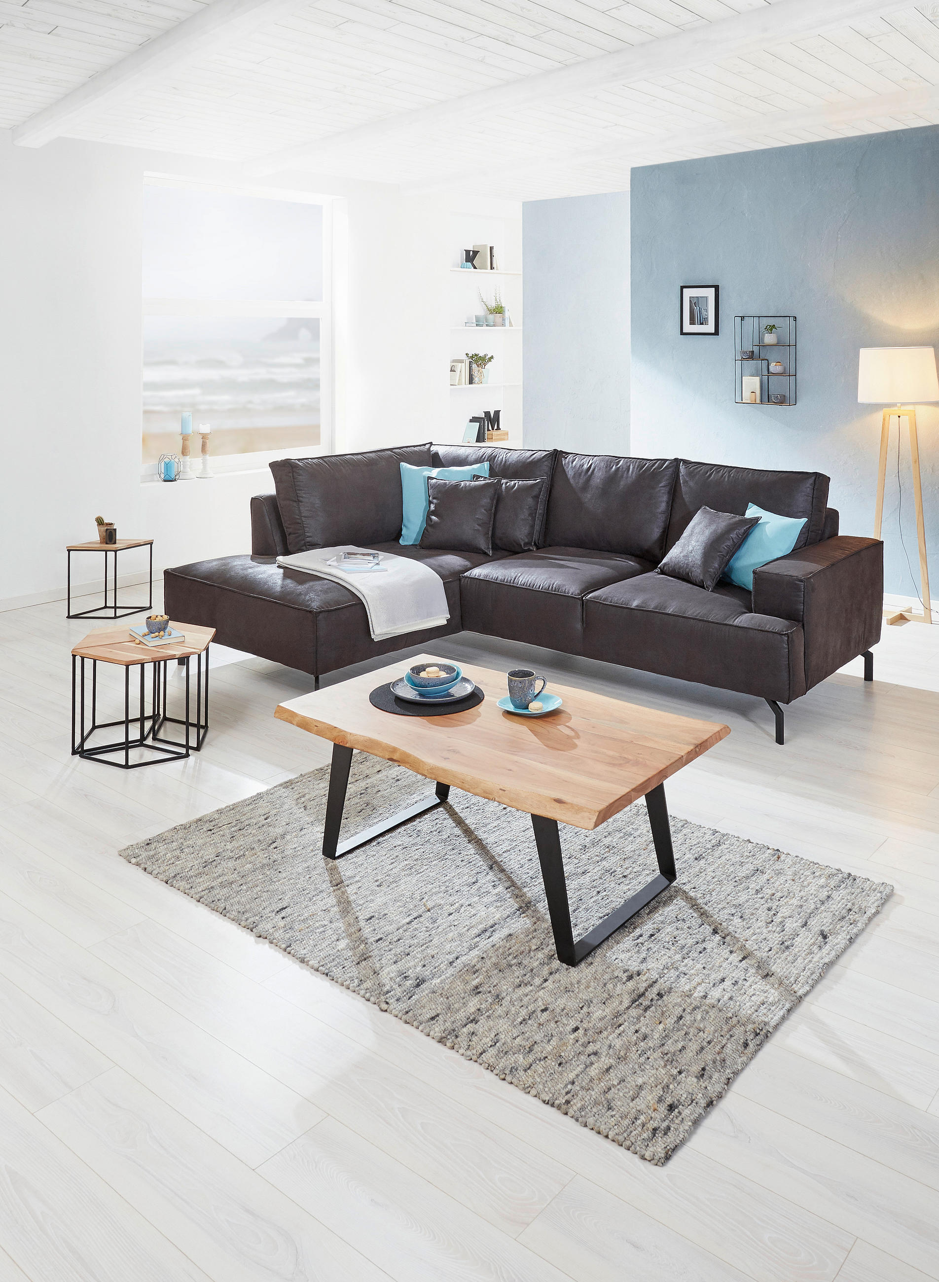 COUCHTISCH Akazie massiv 115/70/45 cm rechteckig Schwarz, Akaziefarben  - Schwarz/Akaziefarben, KONVENTIONELL, Holz/Metall (115/70/45cm) - Carryhome