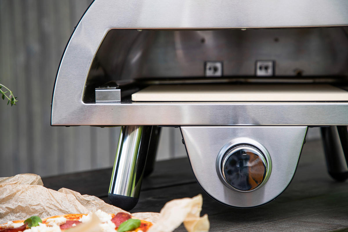 PIZZAOFEN  - Schwarz, KONVENTIONELL, Metall (52/39/49cm) - Gardenson