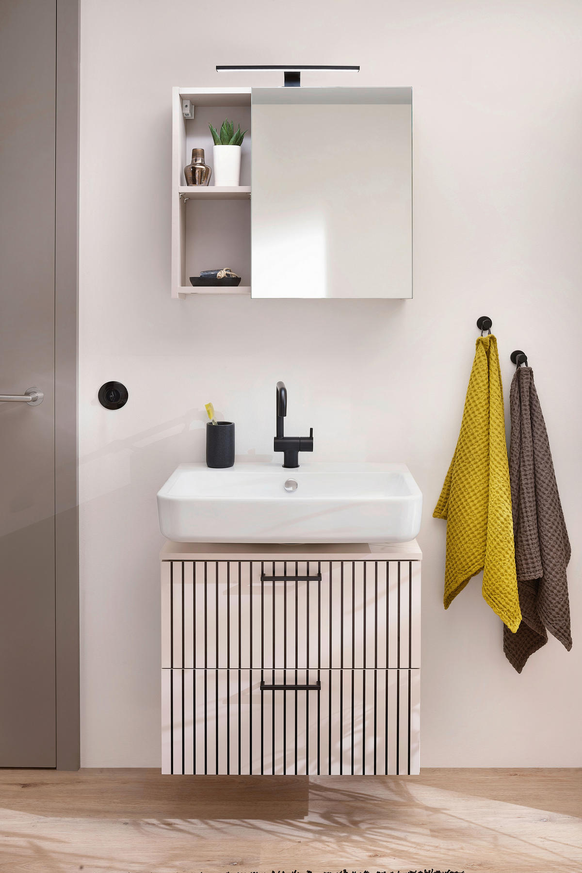BADEZIMMER 4-teilig  in 160 cm  - Kaschmir/Schwarz, Trend, Glas/Holzwerkstoff (160cm) - Respekta