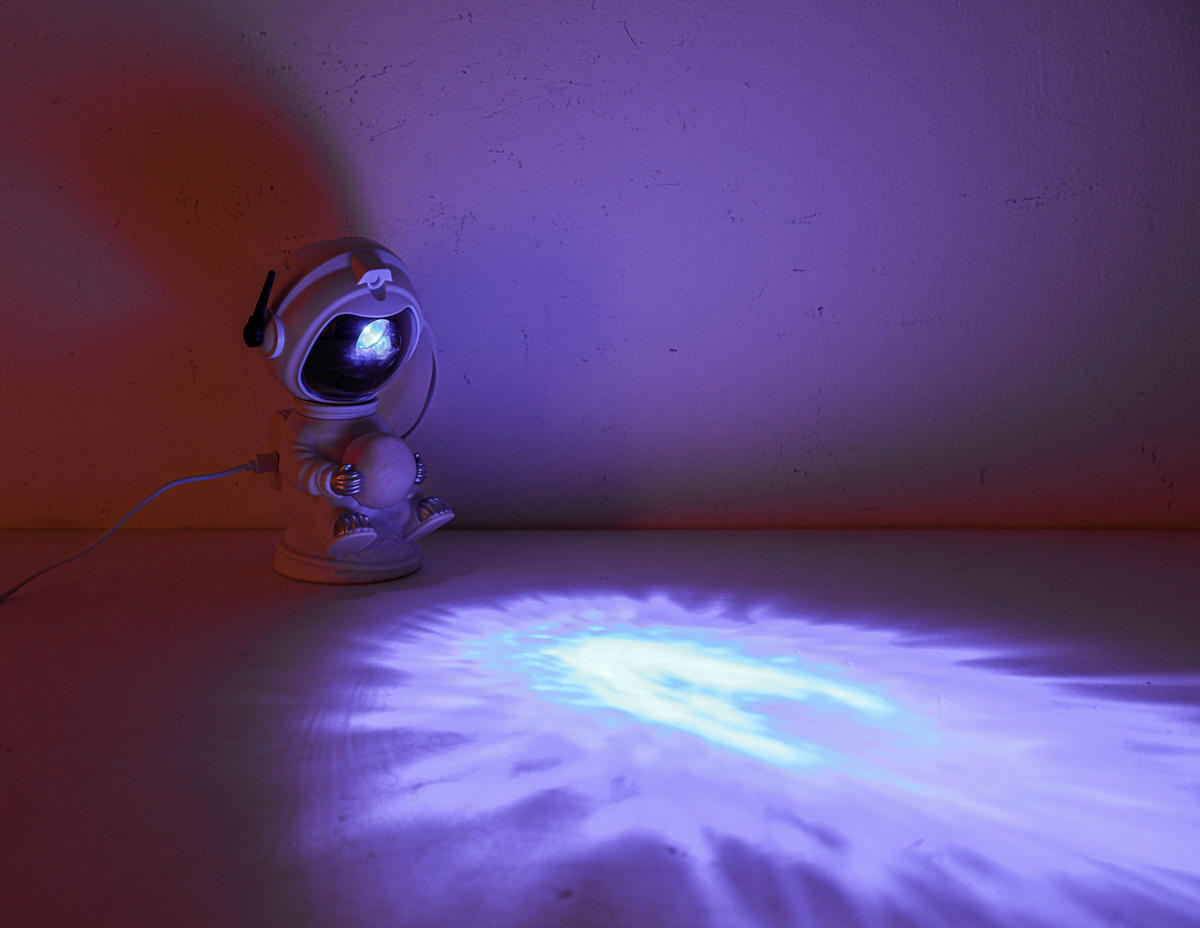 DEČJA STONA LAMPA - bela/srebrna, Trendi, plastika (12,5/20,5/11,5cm) - Novel