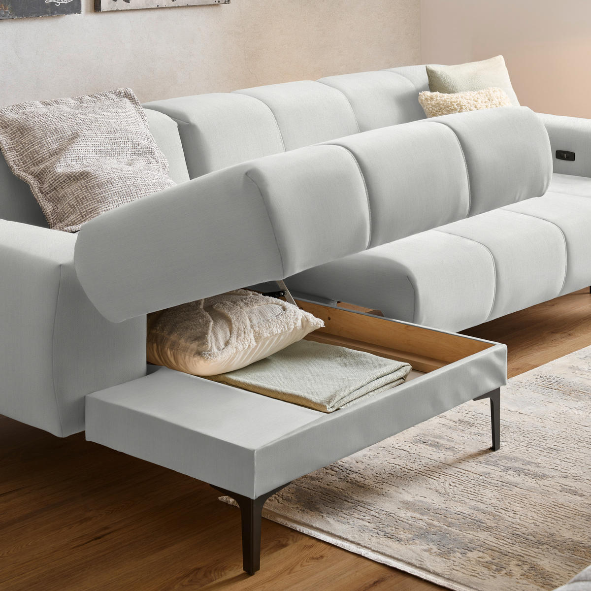 ECKSOFA in Chenille Weiss  - Weiss/Schwarz, Design, Textil/Metall (167/311cm) - Xora