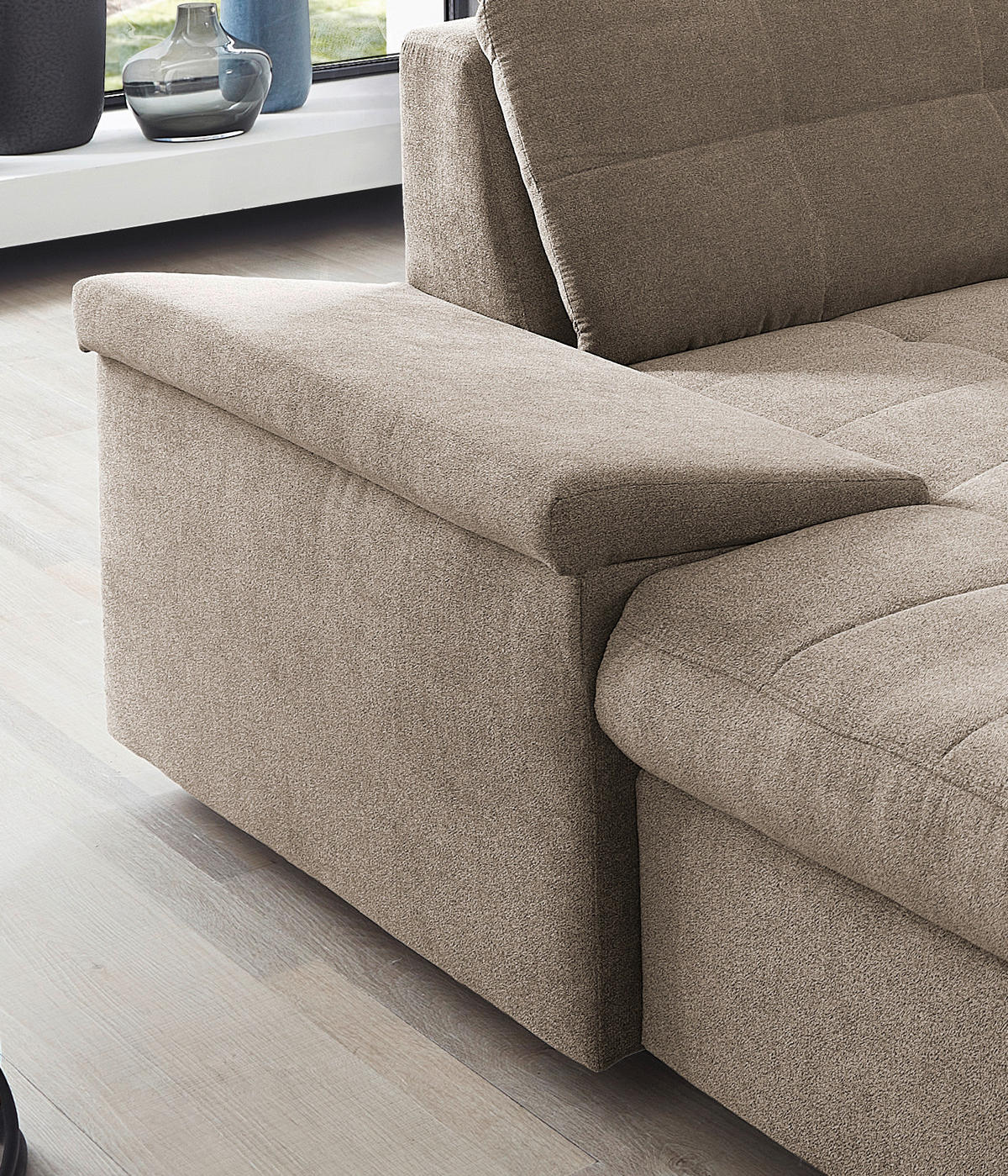 WOHNLANDSCHAFT in Mikrofaser Taupe  - Taupe/Chromfarben, Design, Kunststoff/Textil (169/330/212cm) - Livetastic