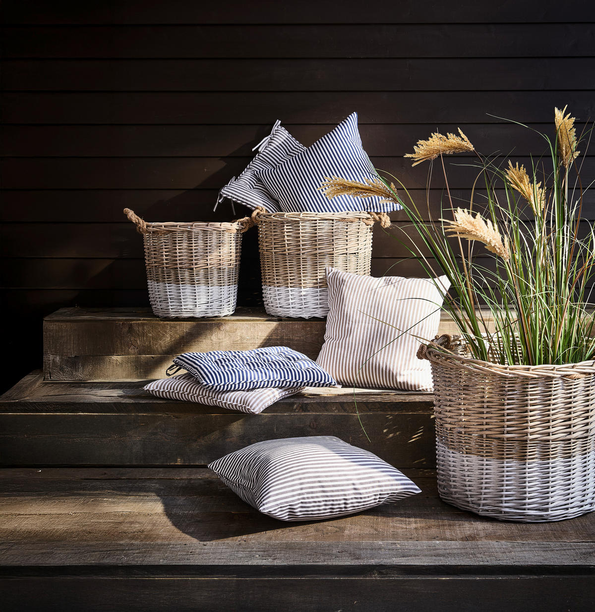 DEKORAČNÍ POLŠTÁŘ 45/45 cm - modrá, textil (45/45cm) - Esposa