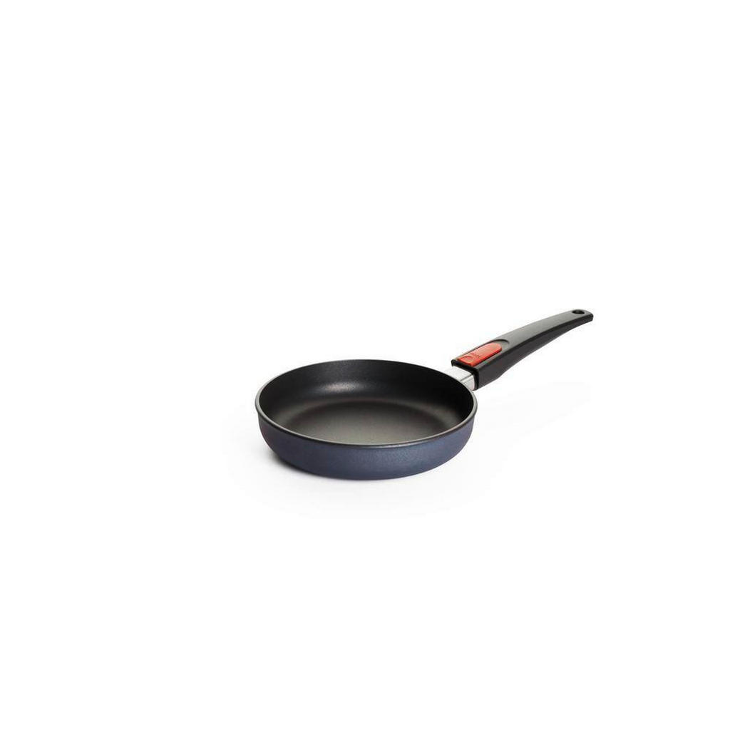 WOLL PÁNEV NA SMAŽENÍ nepřilnavý povrch PTFE 20 cm