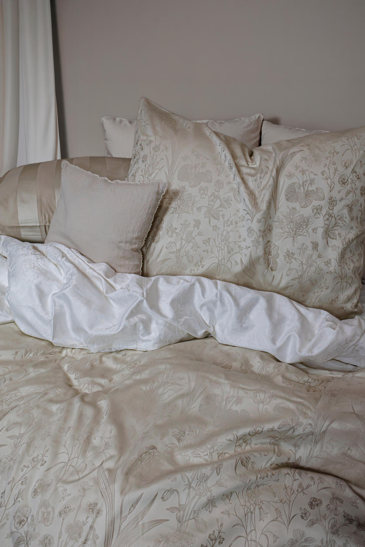 BETTWÄSCHESET 2-teilig Black Royal - Mako Brokat Damast Bettwäsche Damast 160/210 cm  - Creme, Basics, Textil (160/210cm) - Fleuresse
