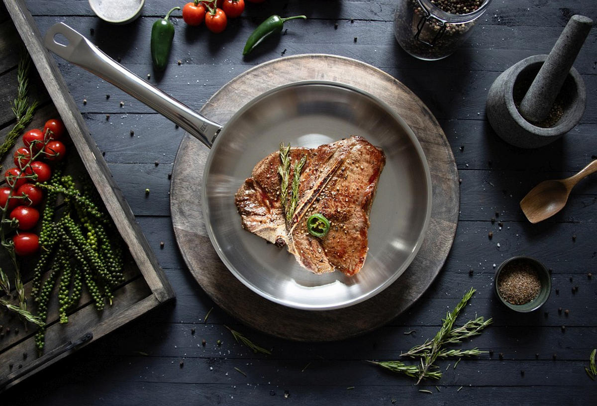 PANVICA NA SMAŽENIE,  24 cm  - strieborná, Basics, kov (24cm) - ELO