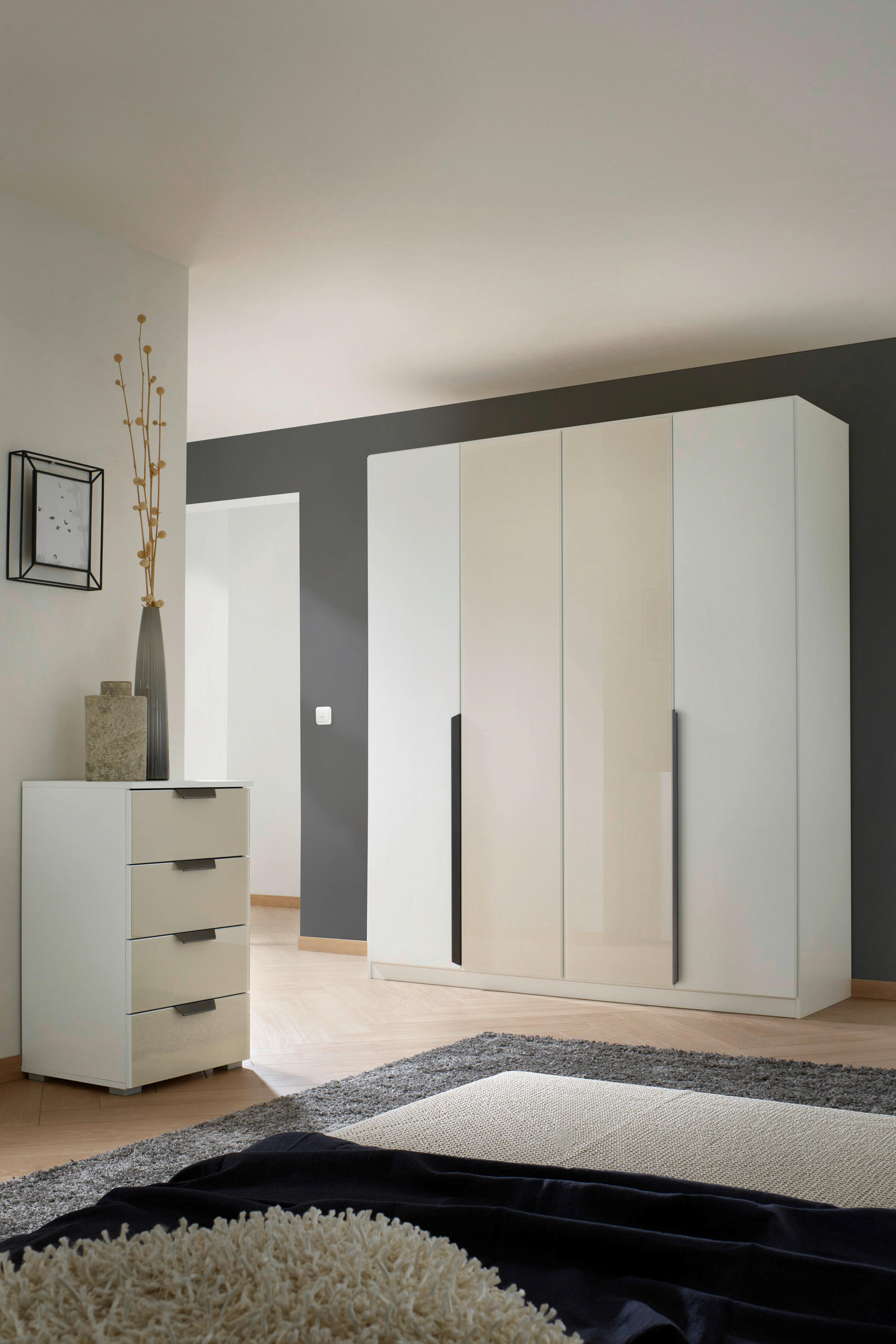 DREHTÜRENSCHRANK in Weiss, Champagner - Weiss/Champagner, Modern, Glas/Holzwerkstoff (181/210/54cm) - Rauch Möbel