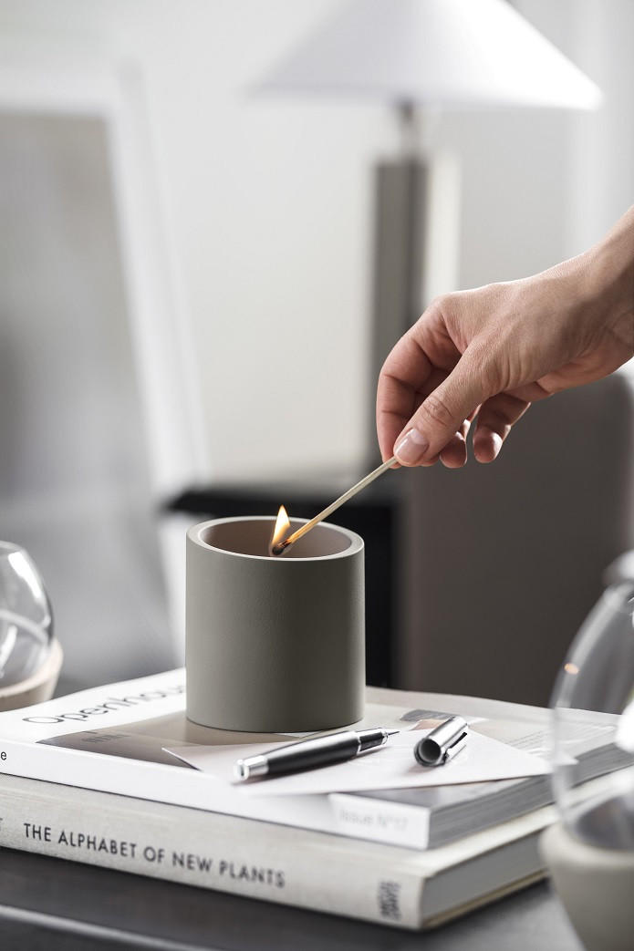 DIŠEČA SVEČA - Basics, naravni materiali (8,5/8,5/9cm) - Villeroy & Boch