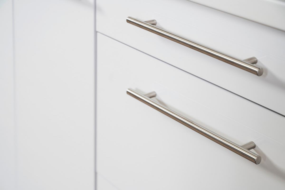 KÜCHENBLOCK 270 cm   in Weiss  - Weiss/Alufarben, Konventionell, Holzwerkstoff/Metall (270cm) - Respekta