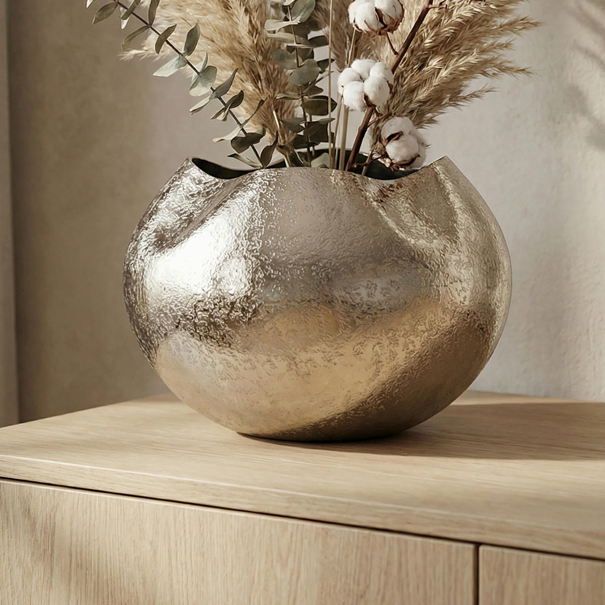 Vază 21 cm  - argintiu, Design, metal (30/30/21cm) - MID.YOU