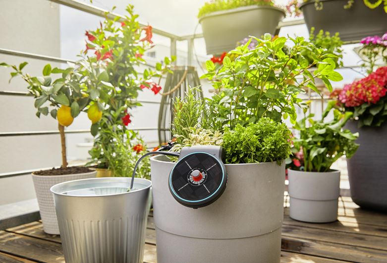 SOLAR-BEWÄSSERUNGSSET  - Grau, Design, Kunststoff (25,8/25,2/12,6cm) - Gardena