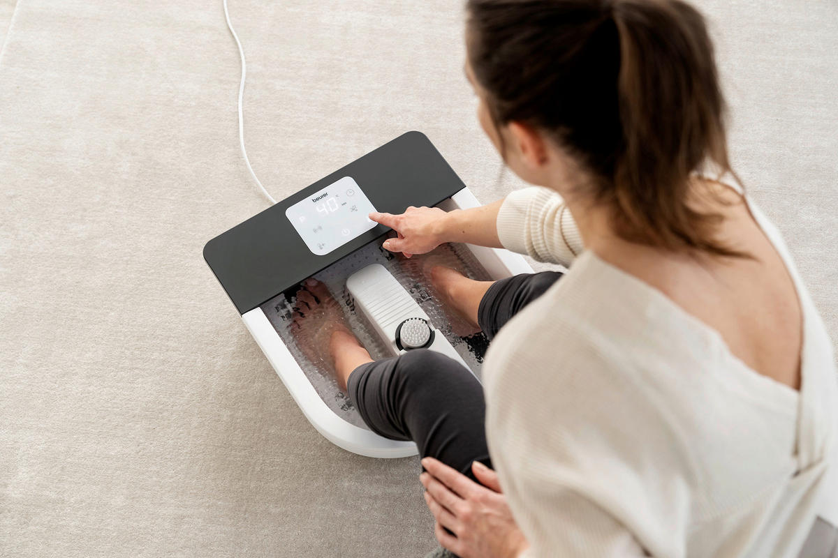 FUSSBAD  - Weiss, Basics (19/46,3/40,3cm) - Beurer