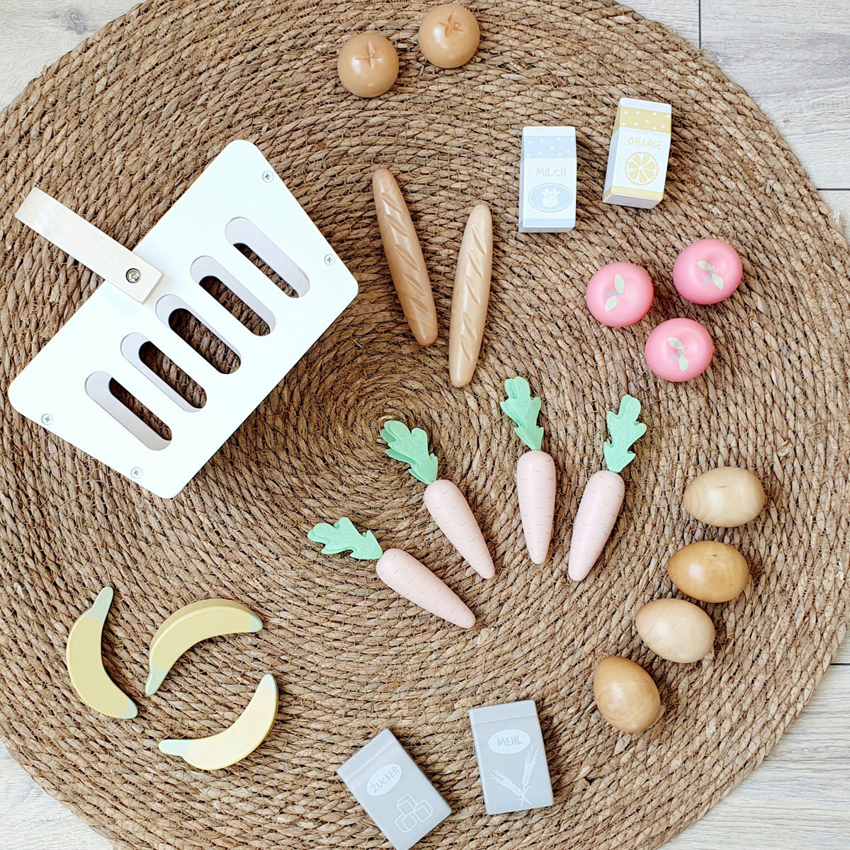 KAUFLADENZUBEHÖR CARUM  - Basics, Holz/Textil (23,7/16,9/21,3cm) - MUSTERKIND