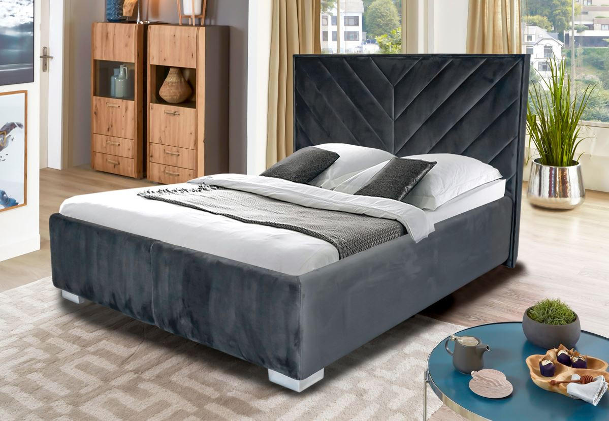PAT TAPIțAT  in  - Modern - Hom`in