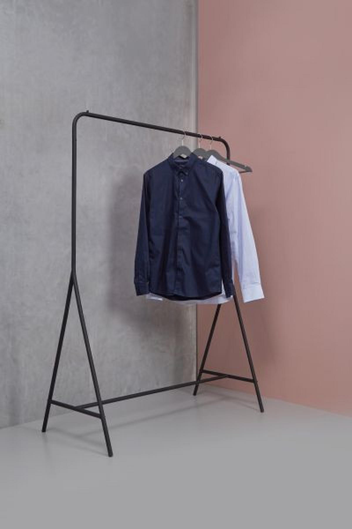 KLÄDHÄNGARE - svart, Klassisk, metall (109/154/55cm)