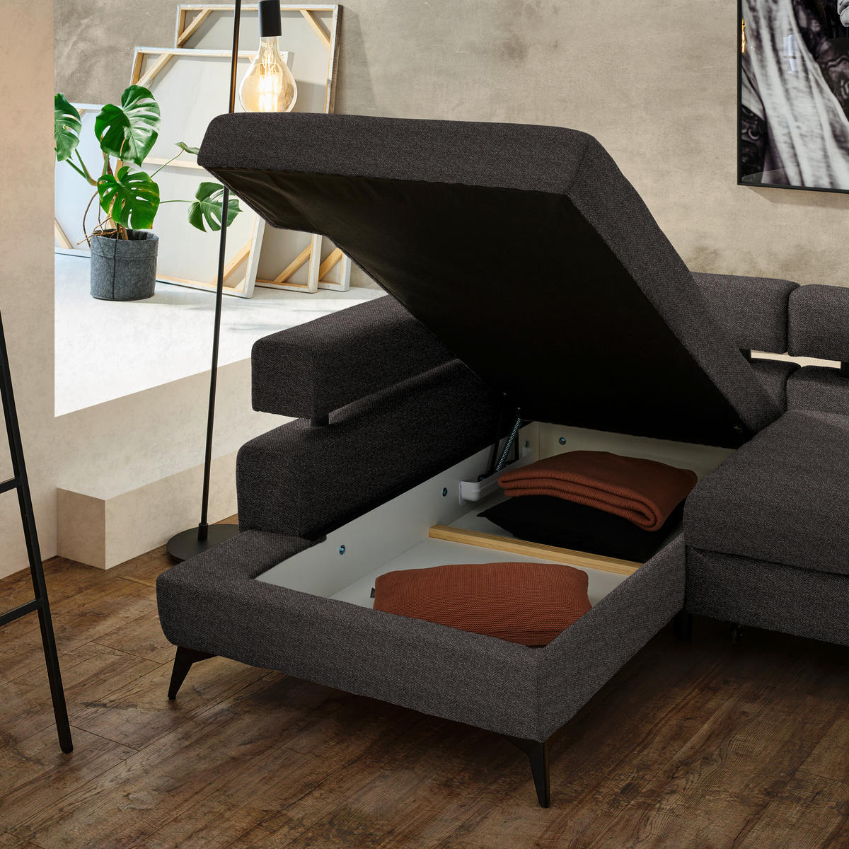 ECKSOFA in Chenille Dunkelbraun  - Dunkelbraun/Schwarz, Konventionell, Textil/Metall (184/265cm) - Hom`in