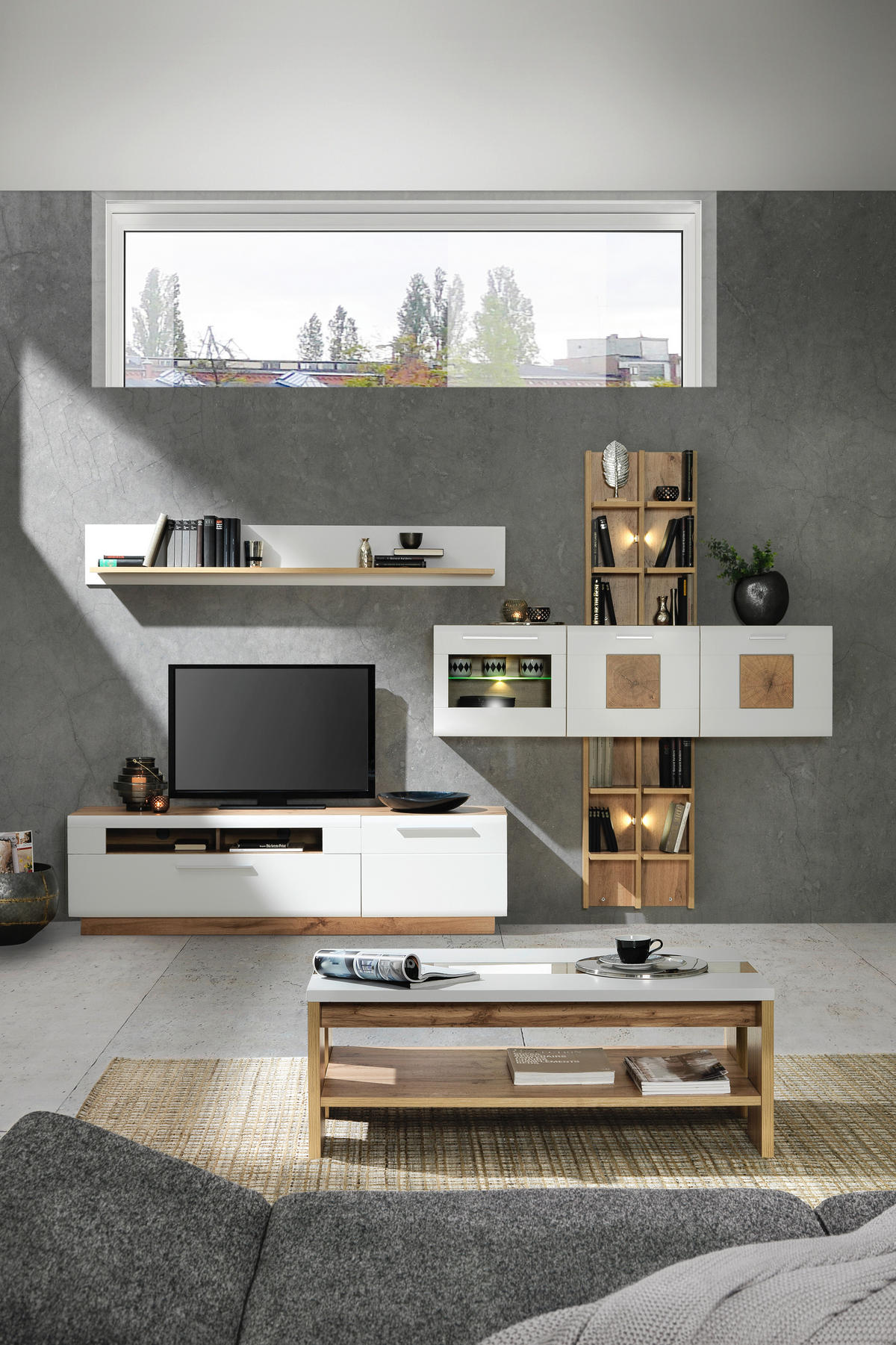 DNEVNI REGAL,  bela, barve hrasta  - barve kroma/barve hrasta, Trend, umetna masa/steklo (318/194/46cm) - Hom`in