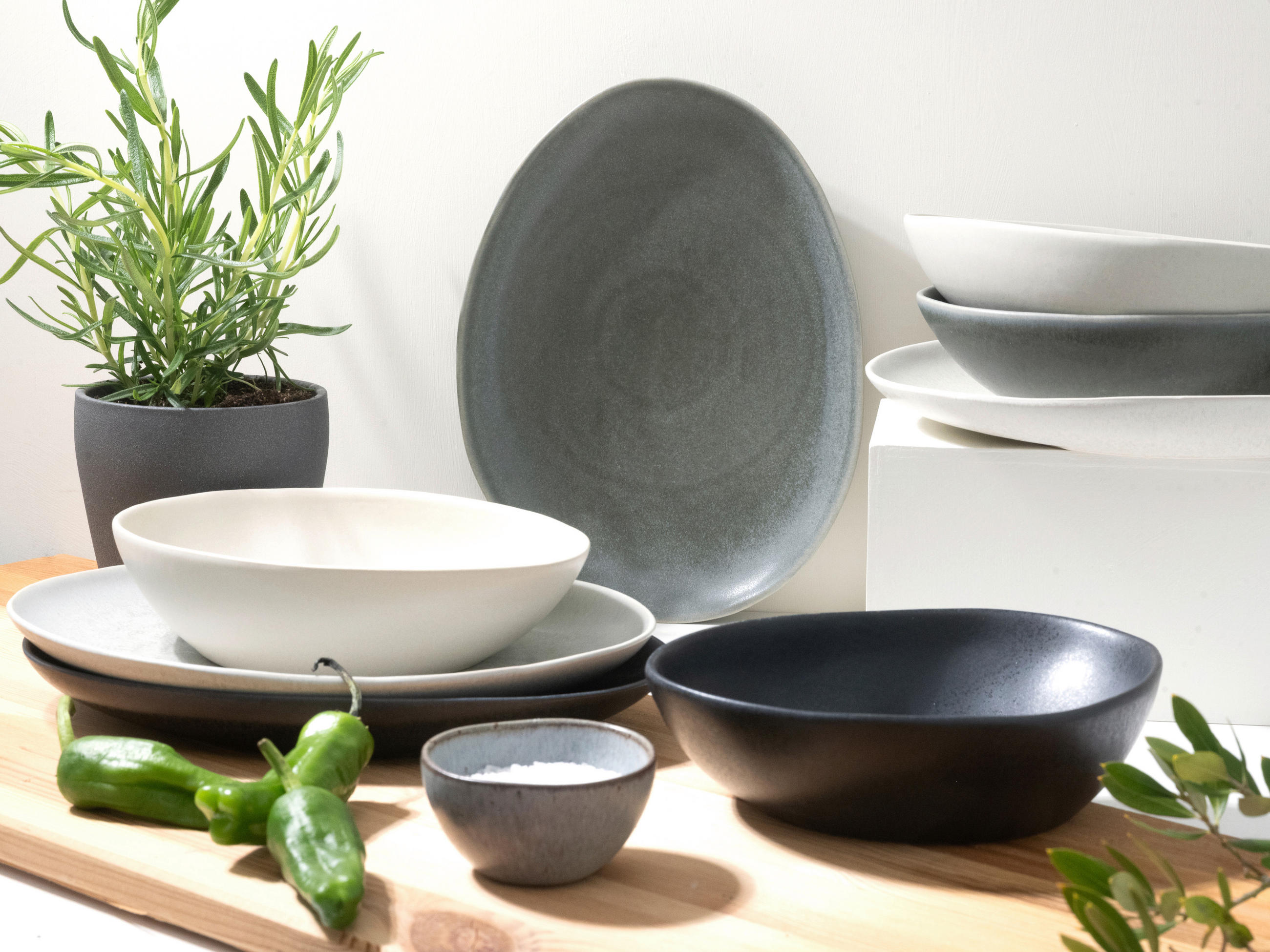 TAFELSERVICE Pietra Bunt 8-teilig  - Anthrazit/Creme, Basics, Keramik - Creatable