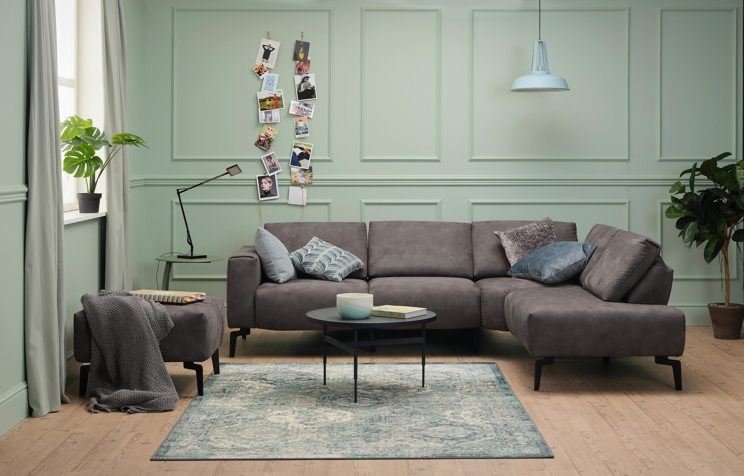 ECKSOFA Cosy Dunkelblau Samt  - Schwarz/Dunkelblau, Design, Textil/Metall (193/256cm) - SENSOO