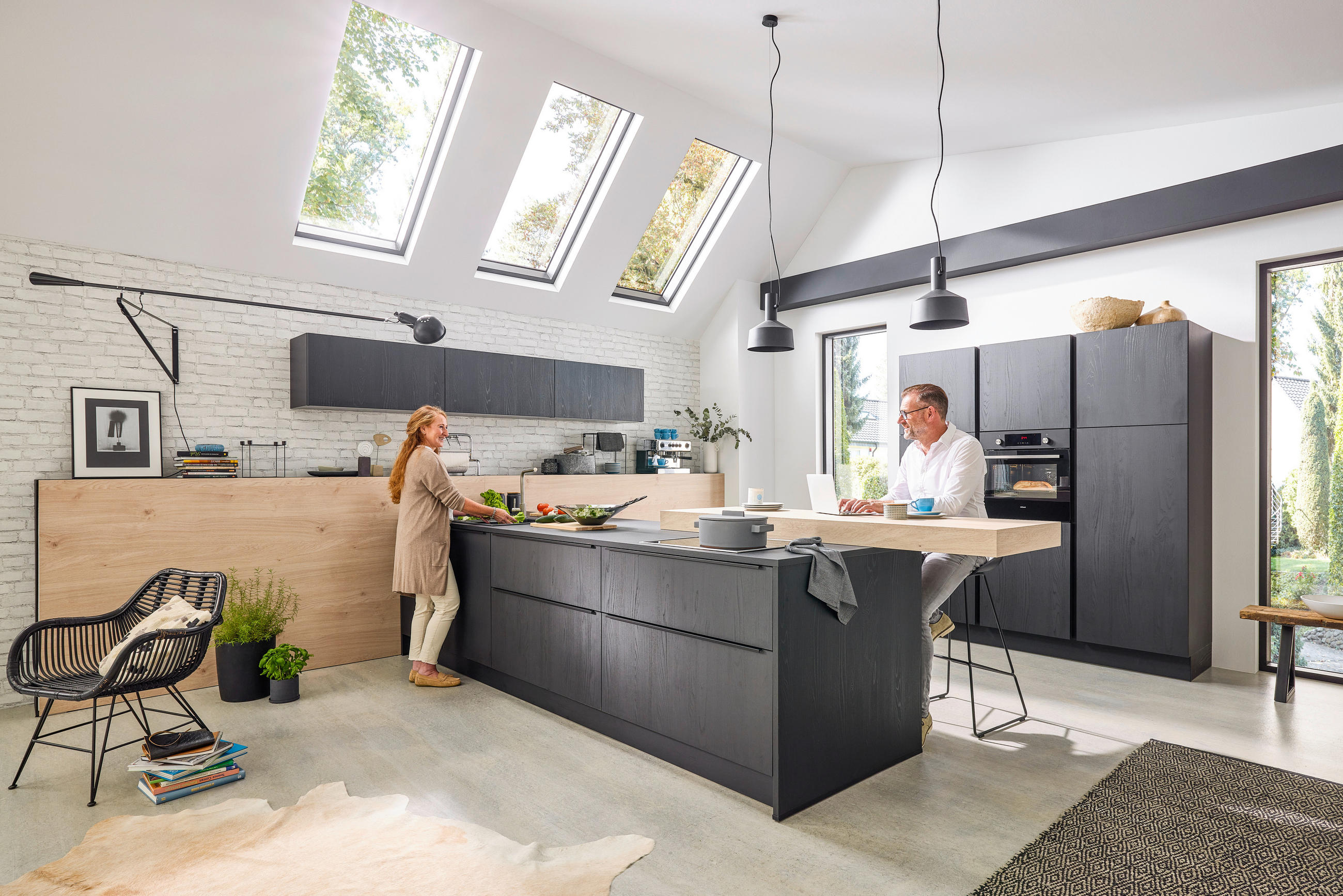 EINBAUKÜCHE   - Eichefarben/Dunkelbraun, Design, Holzwerkstoff - Dieter Knoll