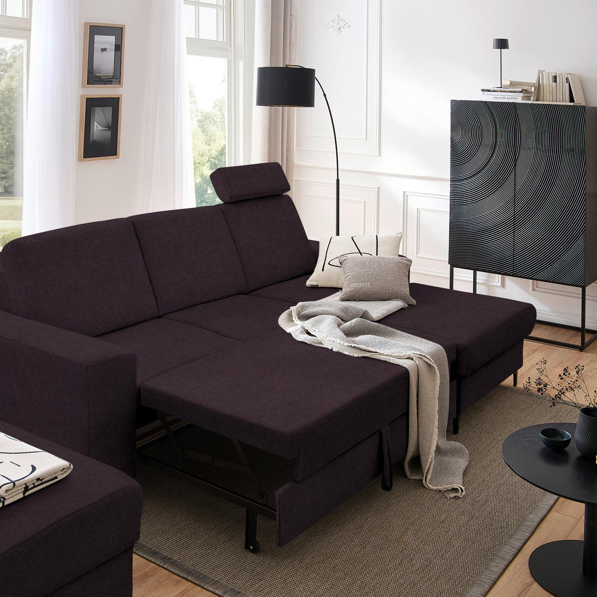 ECKSOFA in Velours Aubergine  - Aubergine/Schwarz, KONVENTIONELL, Textil/Metall (247/167cm) - Stylife