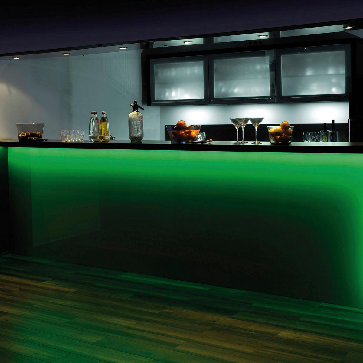 LED TRAKA - providno, Osnovno, plastika (1000/1/0,2cm)