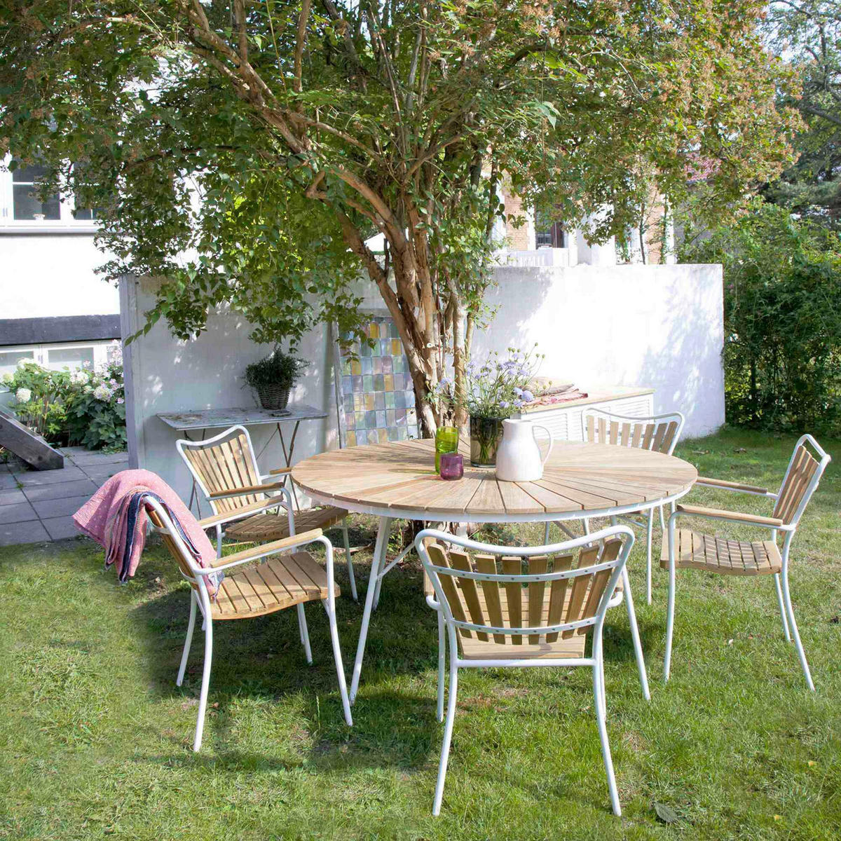 GARTENTISCHGRUPPE Teakholzvollmassiv Aluminium  - Weiß Hochglanz/Teakfarben, Natur, Holz/Metall (180/180/78cm) - Gardenson