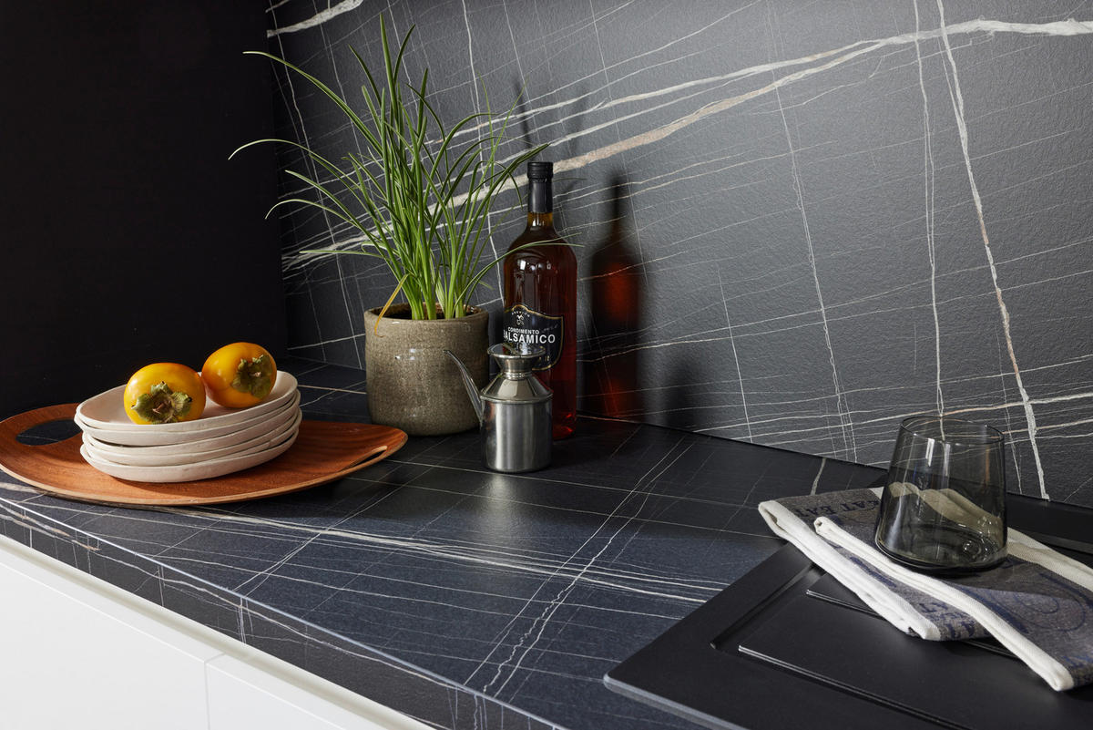 EINBAUKÜCHE ULTRA GLISS  - Weiß, Design, Holzwerkstoff - Novel