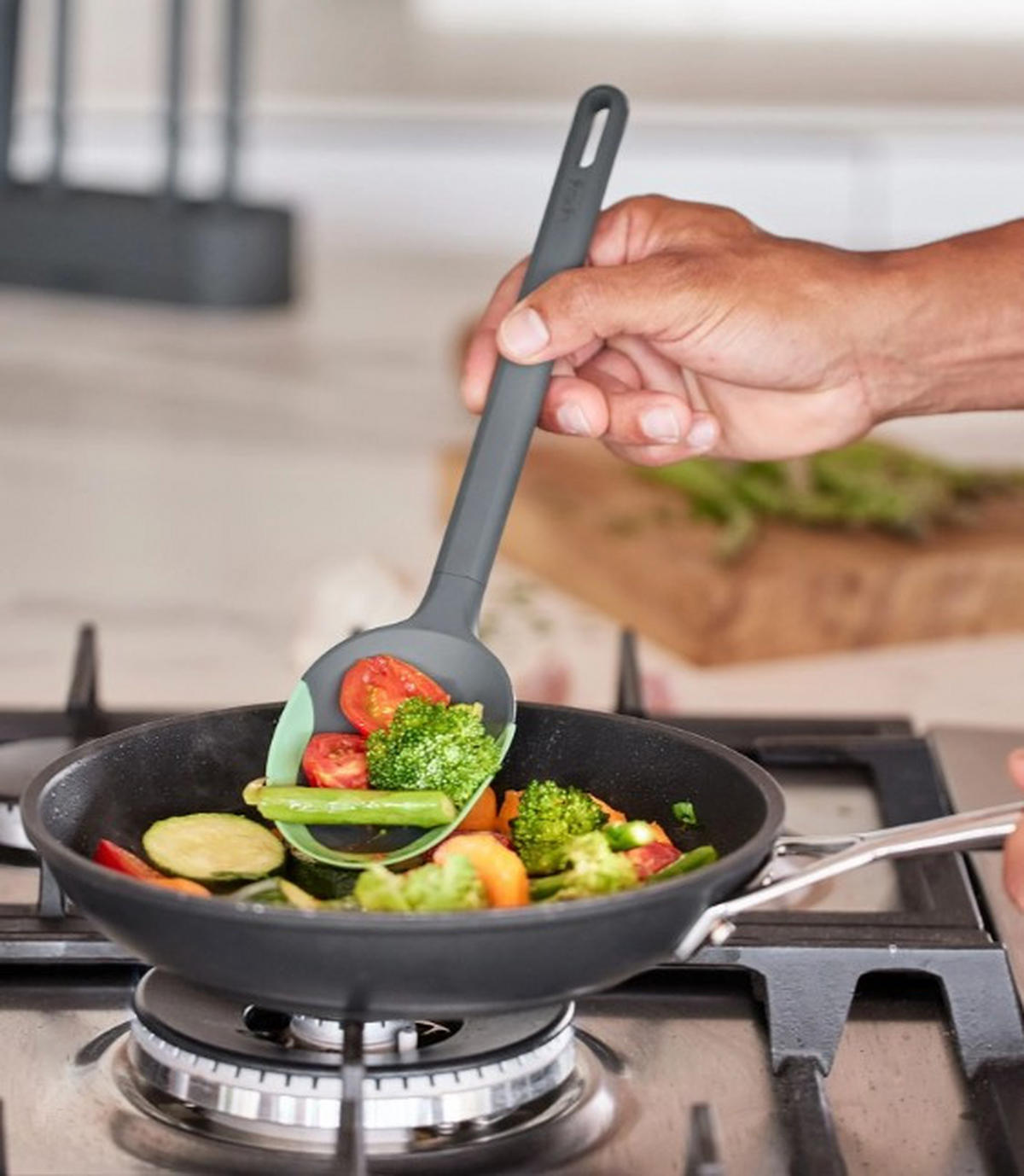 Serveringssked Lékué - ljusgrön, Basics, plast (29cm) - Best Price