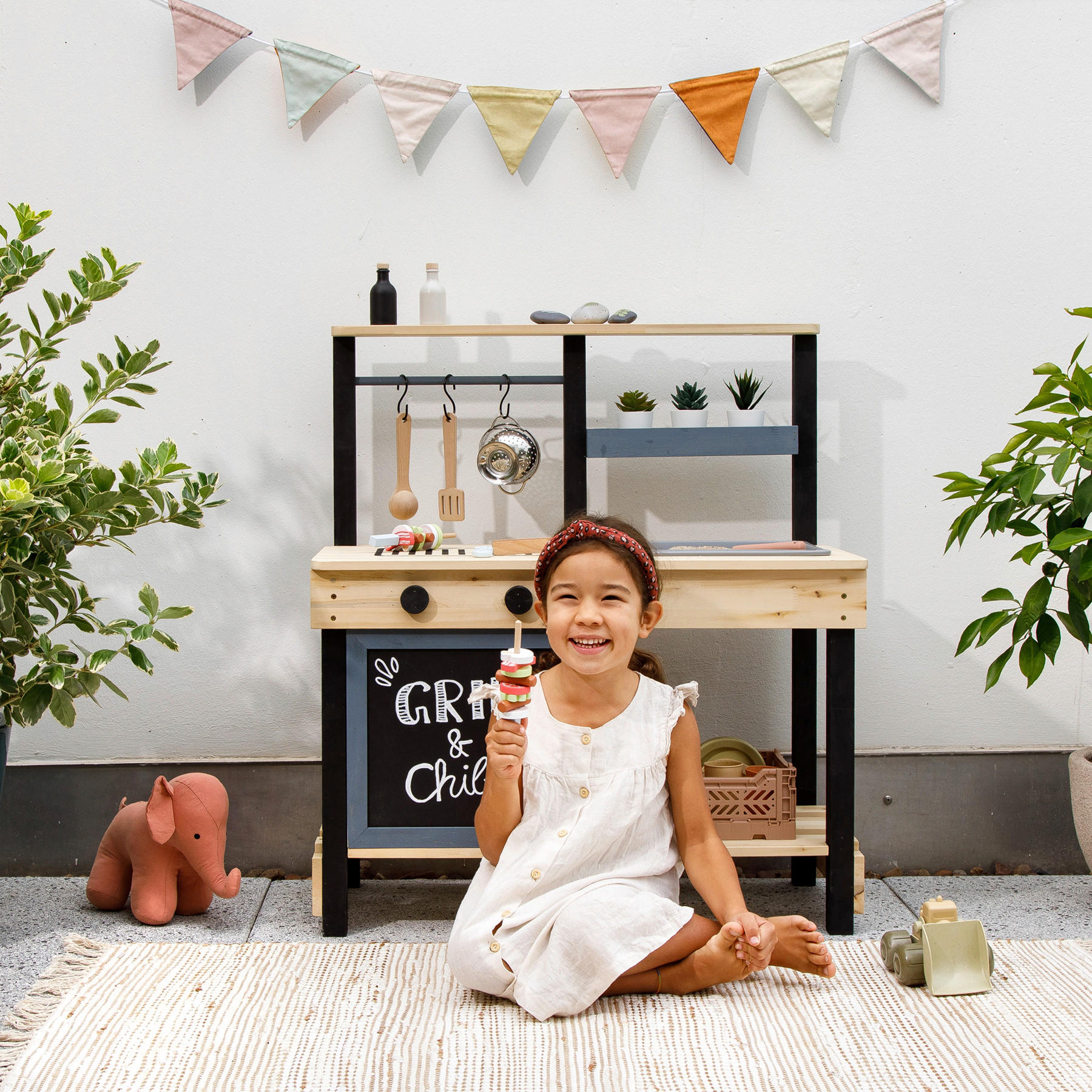 MATSCHKÜCHE GRILL & CHILL MUDDY BUDDY Grill & Chill  - Schwarz/Naturfarben, Basics, Holz/Kunststoff (80/40/90cm) - MUDDY BUDDY