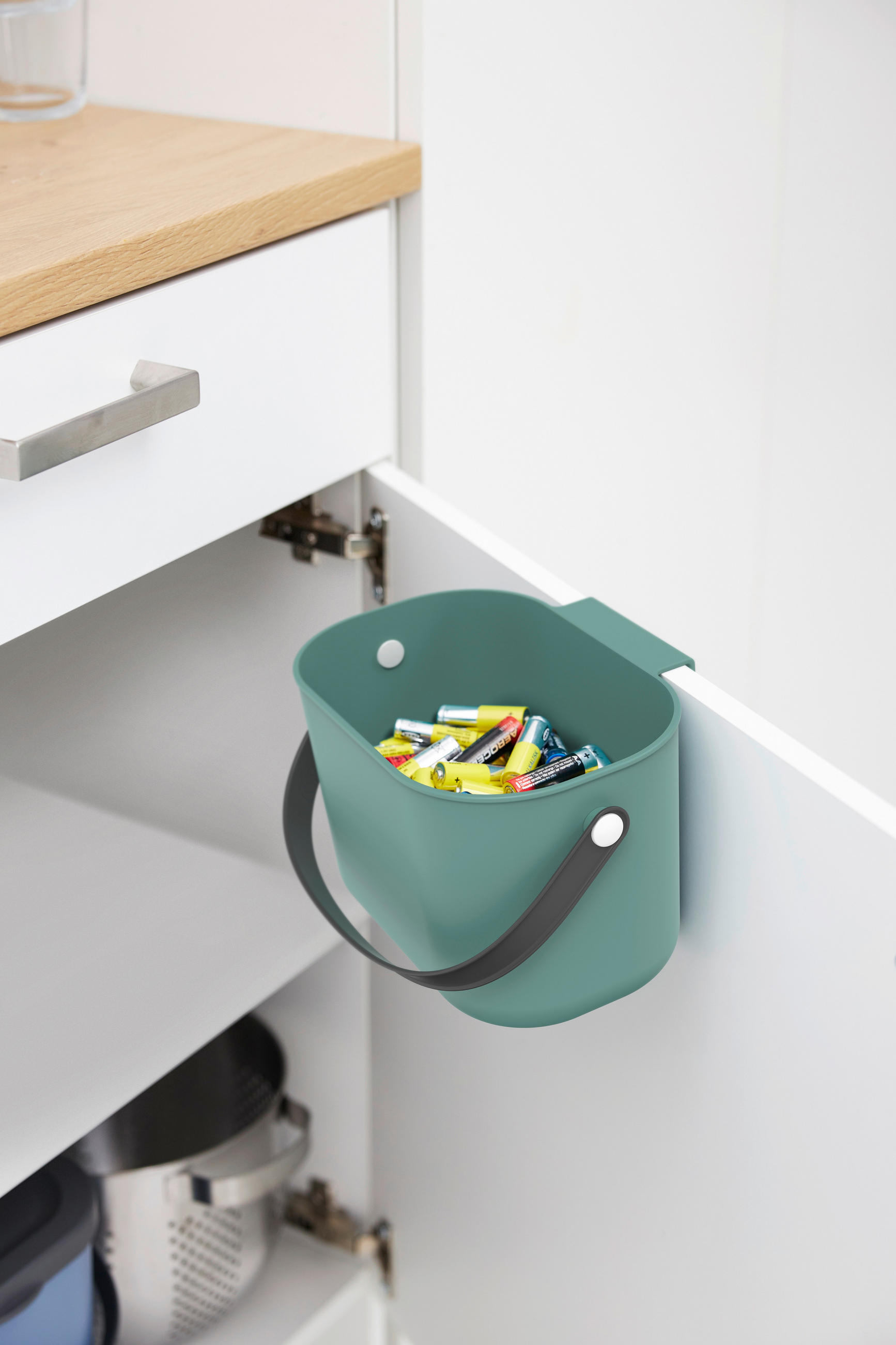 ODPADKOVÝ KOŠ  3.2 l - bílá, Basics, plast (22,2/17,2/15cm) - Rotho