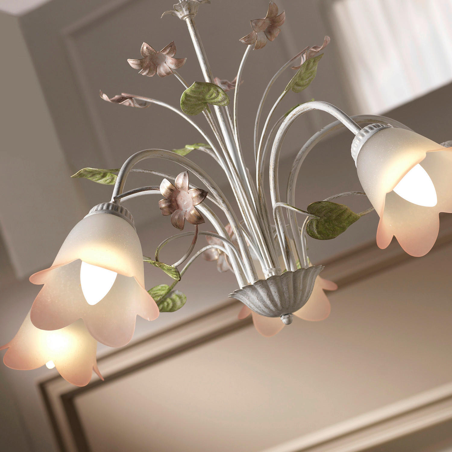 Thumbnail - Kronleuchter Ivory, Weiß, Pink, Metall, Glas, 100 cm, Lampen & Leuchten, Innenbeleuchtung, Hängelampen, Kronleuchter