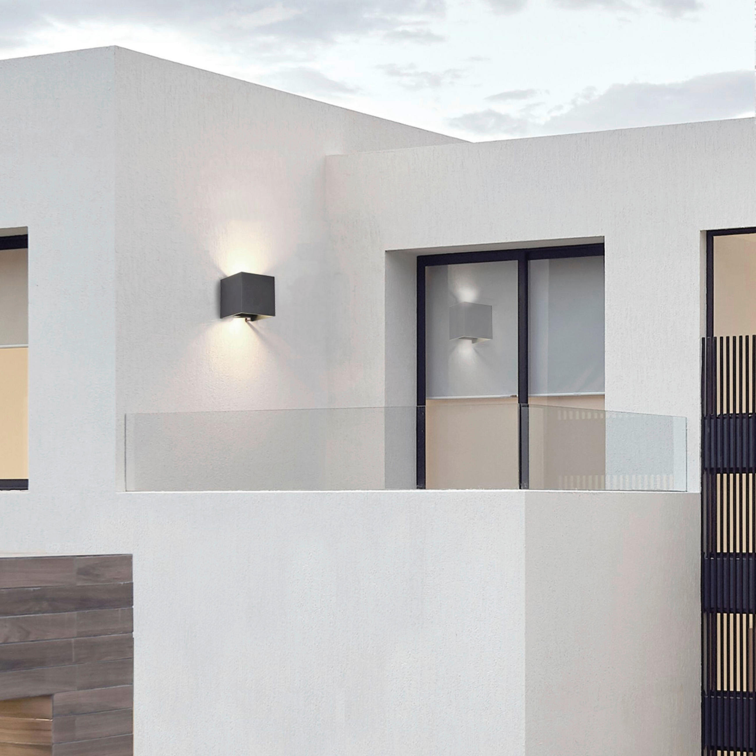 AUßENWANDLEUCHTE 10/10/10 cm   - Schwarz, Basics, Metall (10/10/10cm) - MAYTONI