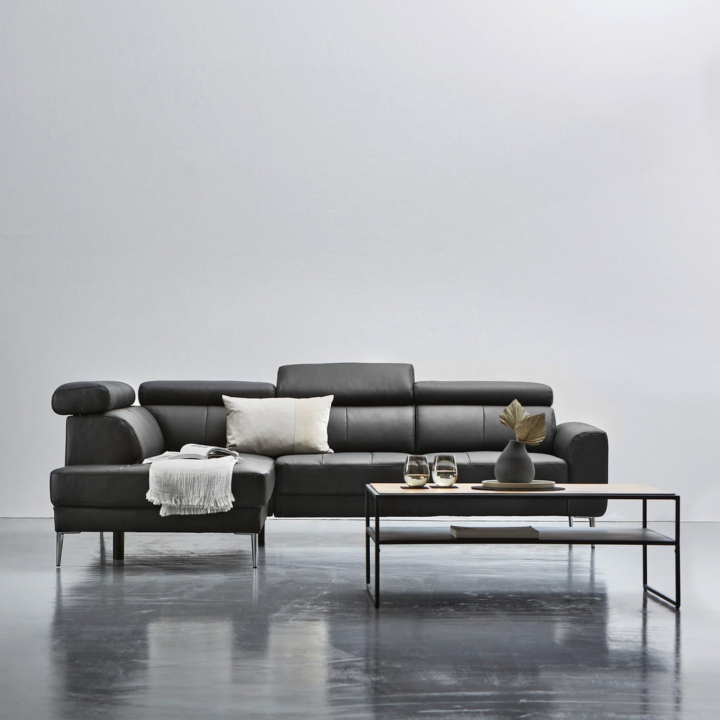 Thumbnail - Hom`in Ecksofa, Schwarz, Leder, Echtleder, Rindleder, 4-Sitzer, Ottomane links, L-Form, 262x213 cm, Blauer Engel, Golden...