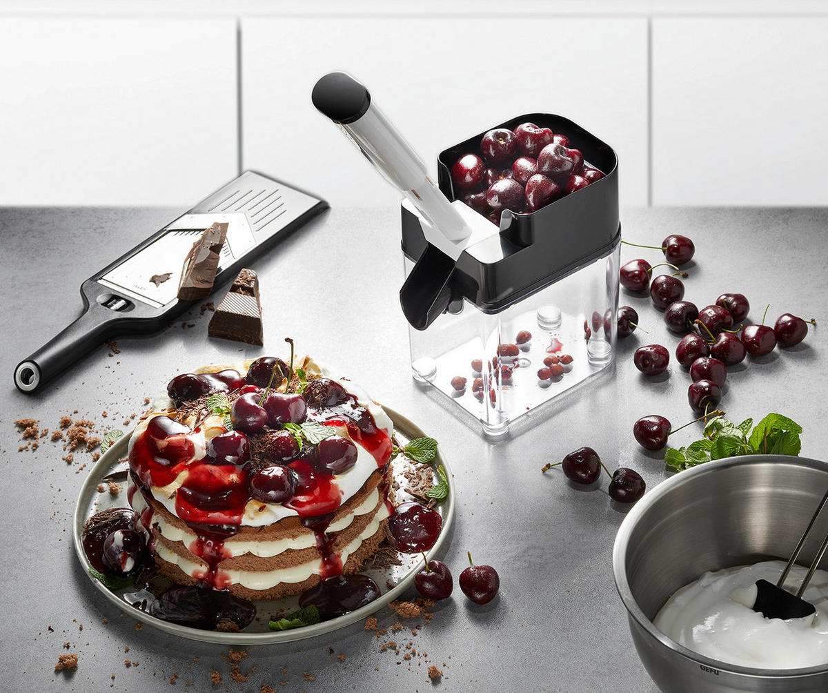 ODSTRANJIVAČ KOŠTICA TREŠNJE Corer  - bijela/prozirno, Basics, plastika (17/10,5/31,5cm) - Gefu