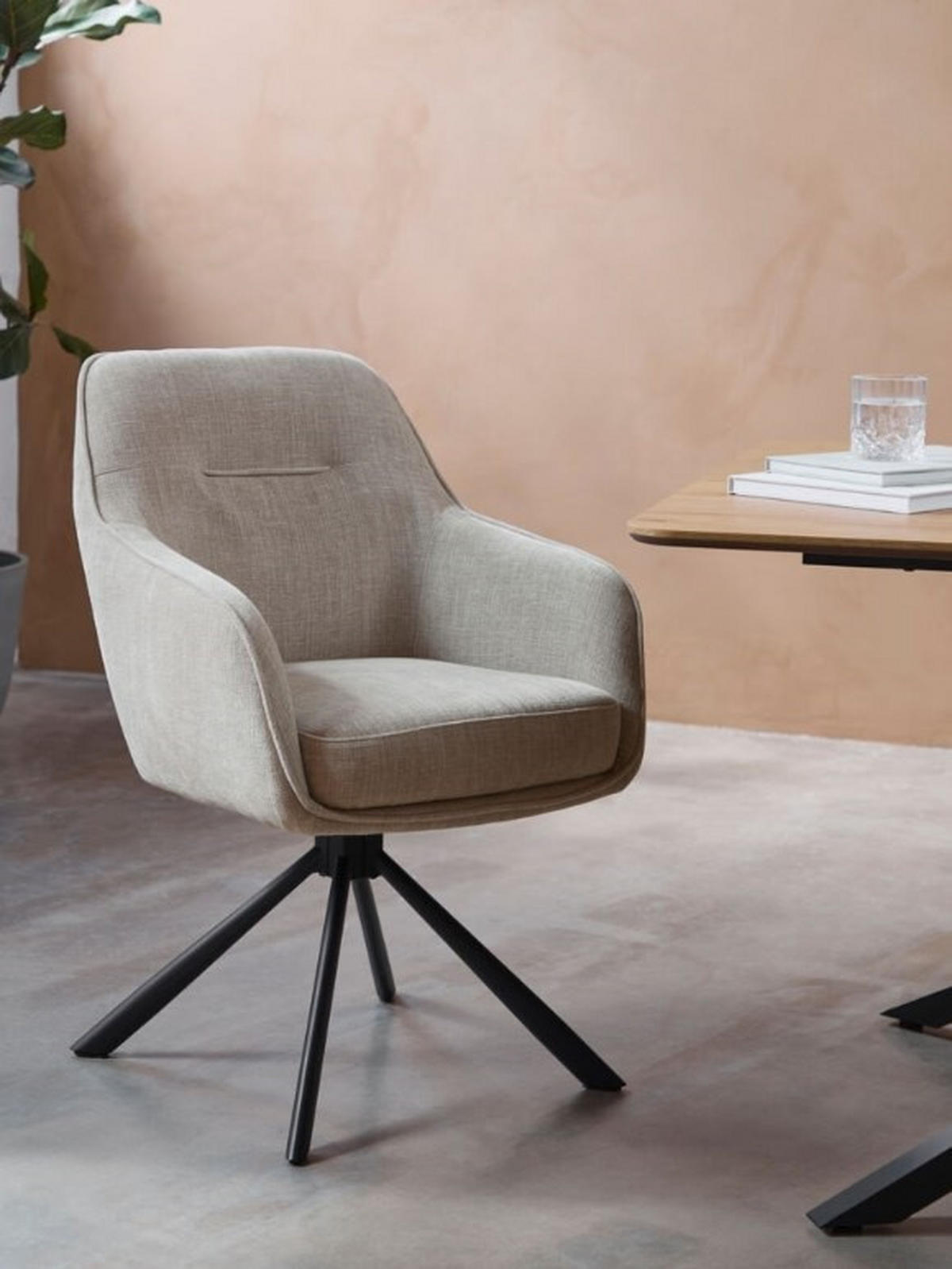 STOL MED ARMSTÖD chenille  - beige/svart, Design, metall/textil (59/87/65cm) - Niels Andersson