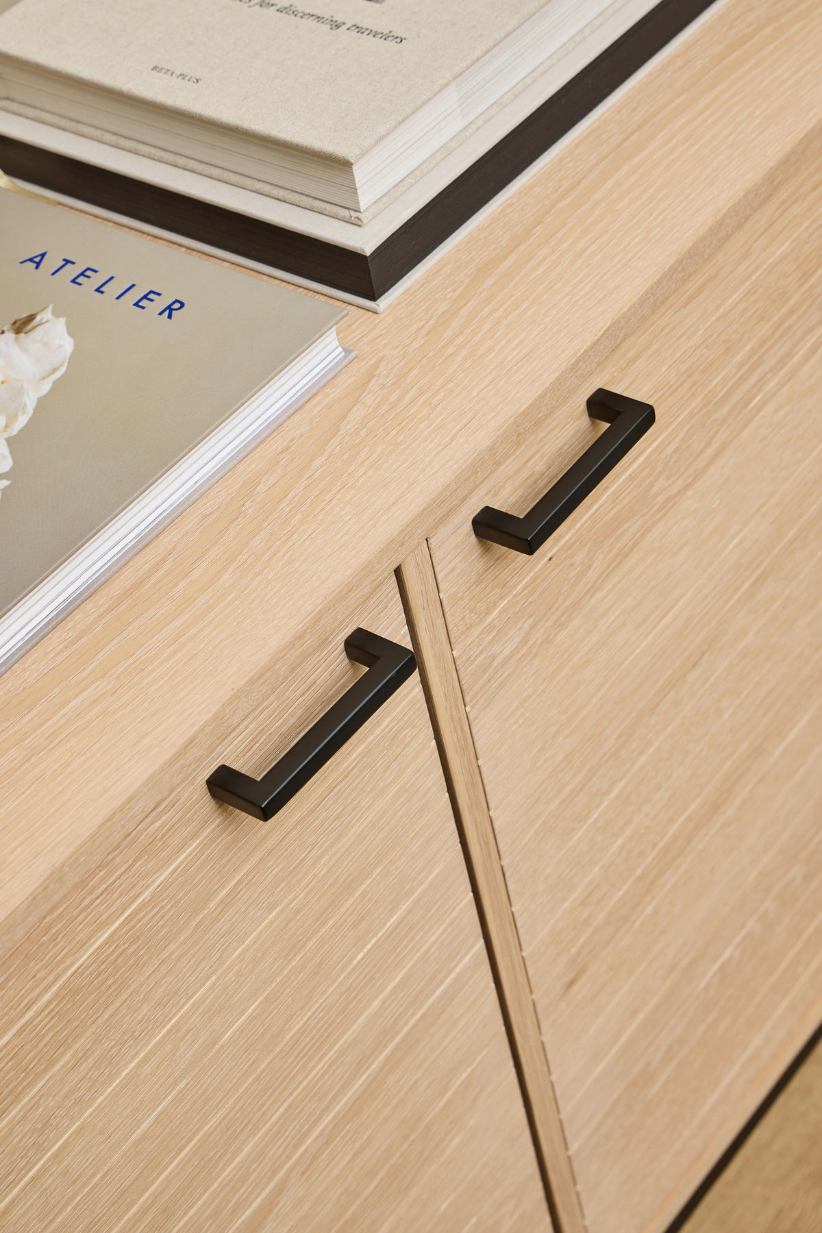 SIDEBOARD 180/80/40 cm  - Eichefarben/Schwarz, Trend, Holz/Holzwerkstoff (180/80/40cm)