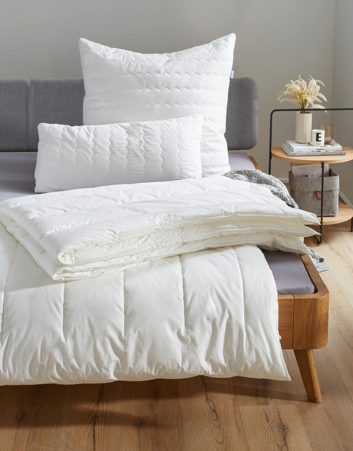 CELOROČNÍ PŘIKRÝVKA, 135/200 cm, polyester - bílá, Design, textil (135/200cm) - Centa-Star