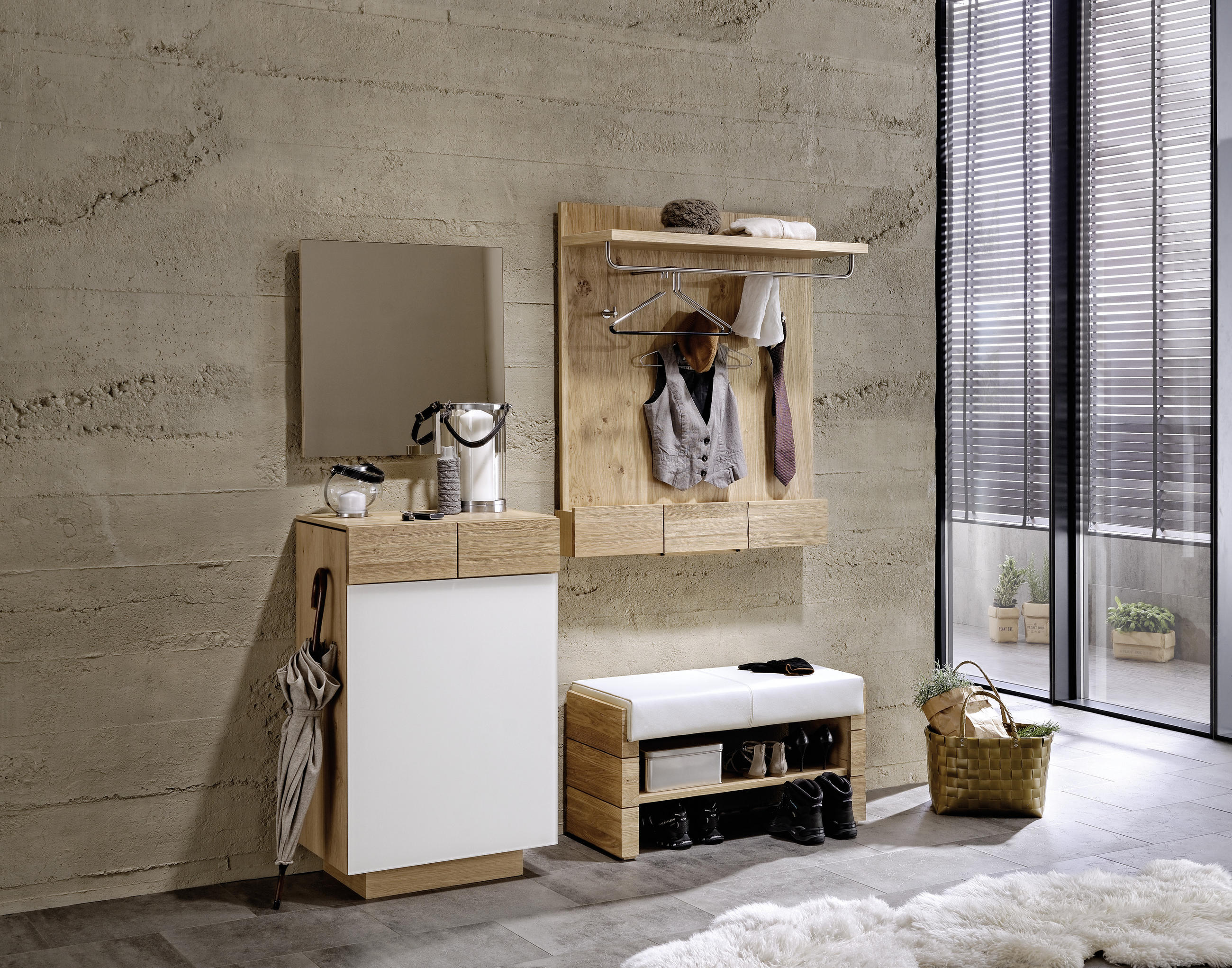 SCHUHSCHRANK Wildeiche massiv Weiß, Eichefarben  - Eichefarben/Weiß, Design, Glas/Holz (64/106/42,5cm) - Voglauer