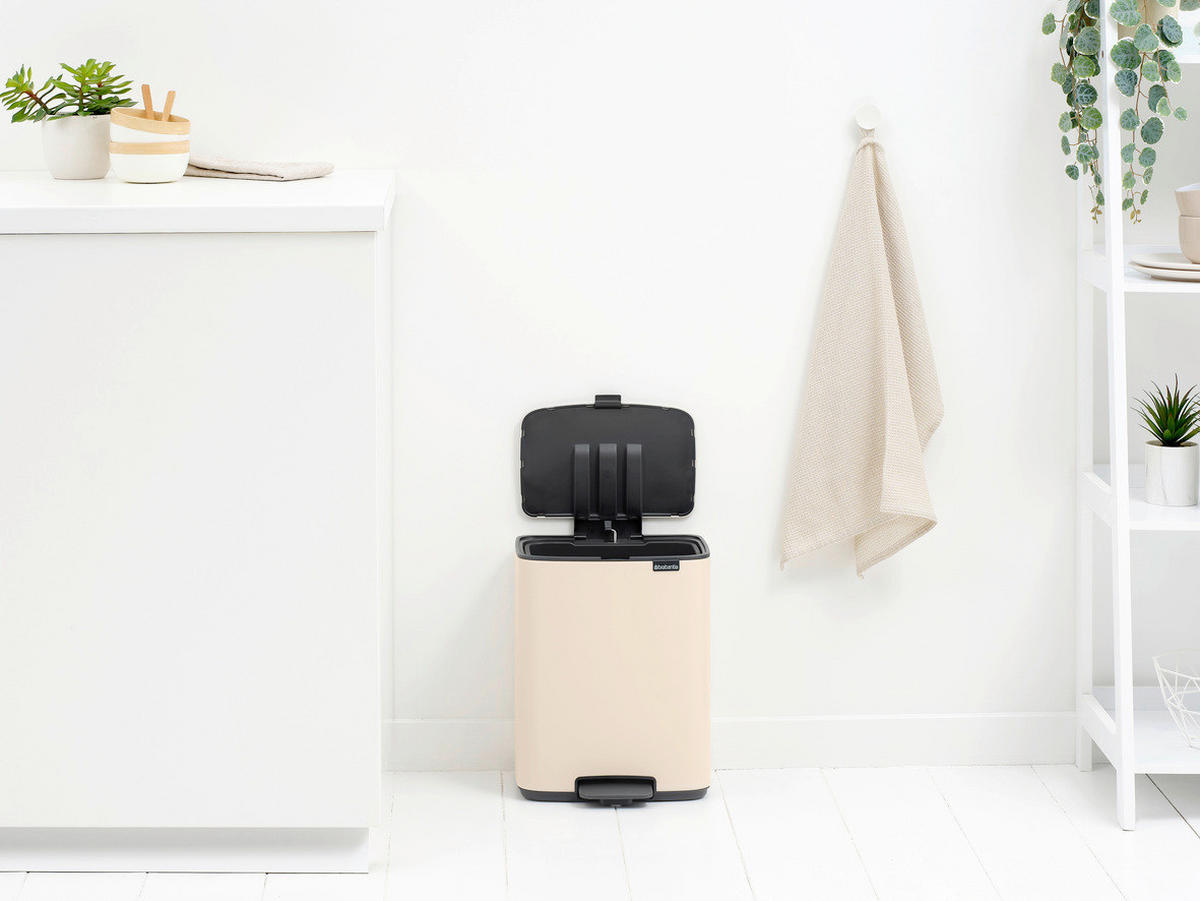 KOŠ S NOŽNOM PAPUČICOM  12 l  Bo  - bež/antracit, Design, metal/plastika (29/36,5/25,5cm) - Brabantia